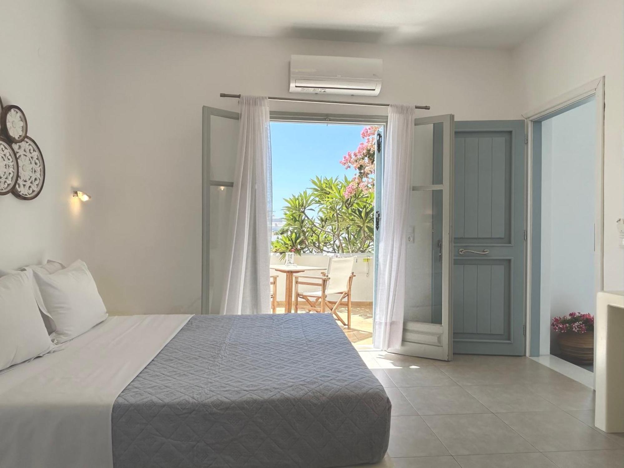 Anita Rooms & Suites Milos Adamantas  Екстериор снимка