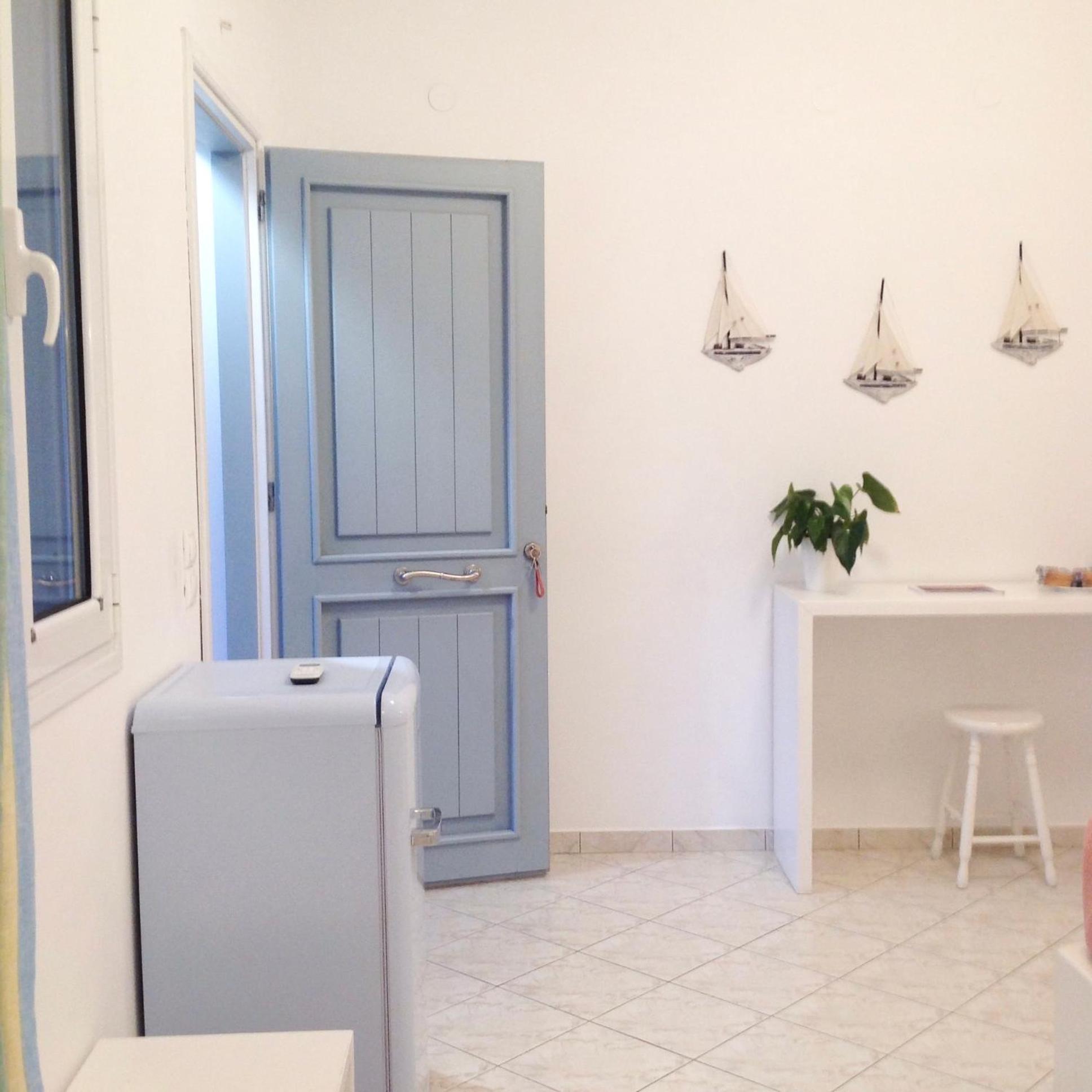 Anita Rooms & Suites Milos Adamantas  Екстериор снимка